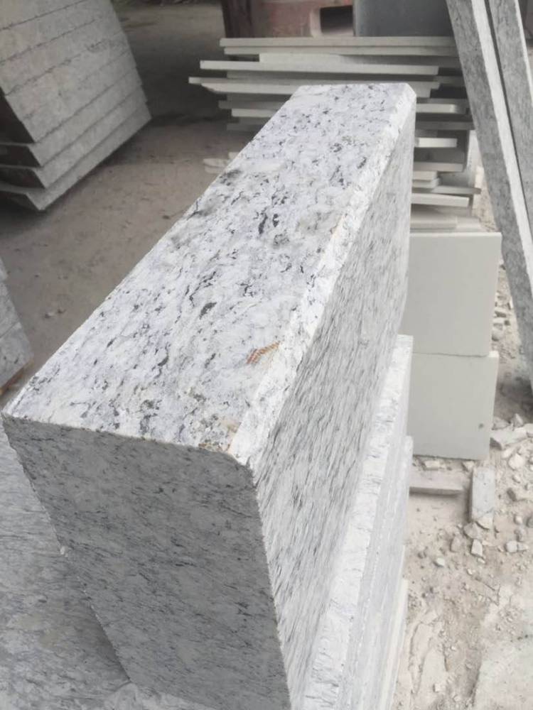 深圳石材批發(fā)馬路花崗巖路沿石倒角石材*///23